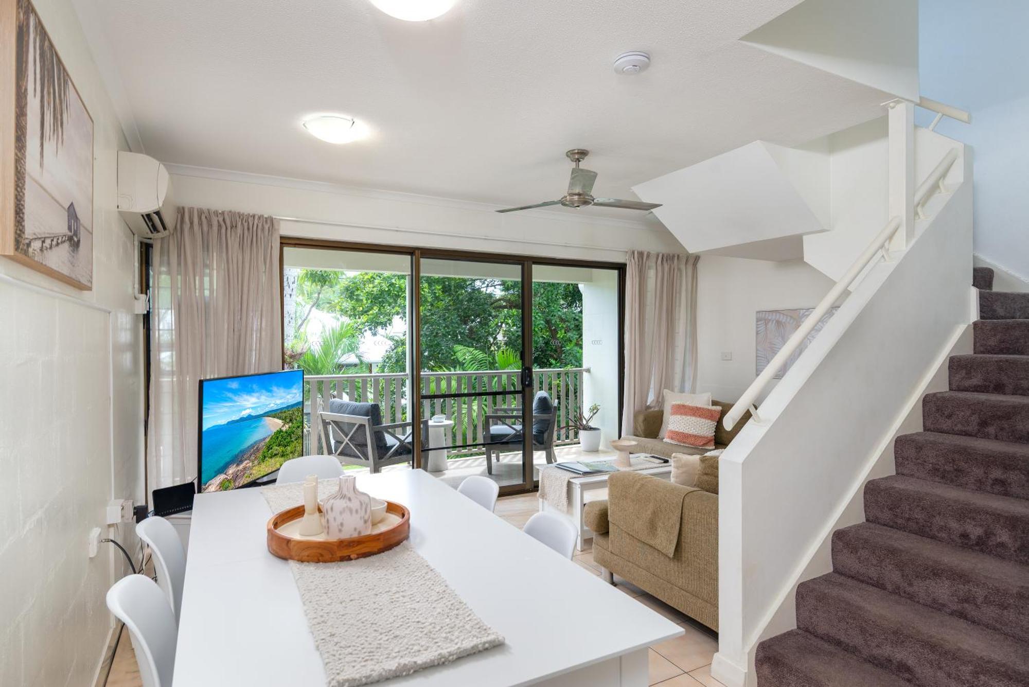 Tropical Reef Apartments Port Douglas Buitenkant foto